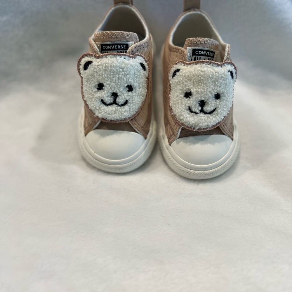 Converse Kids' Brown and White Bear Sneakers